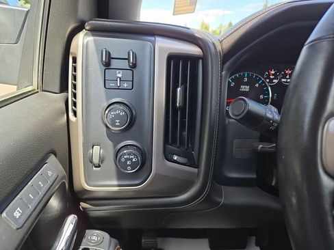 Used 2018 GMC Sierra 1500 Denali w/ Denali Ultimate Package AWD/4WD image 21