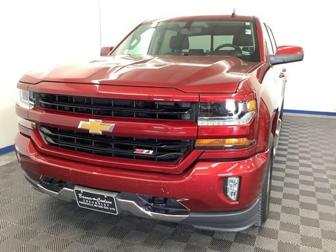 Used 2018 Chevrolet Silverado 1500 LT w/ All Star Edition AWD/4WD image 2