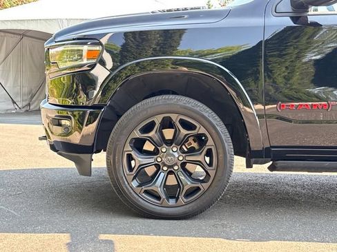 Used 2022 RAM 1500 Limited AWD/4WD image 8