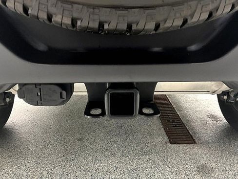 Used 2022 Jeep Wrangler Unlimited Sahara w/ Cold Weather Group image 24