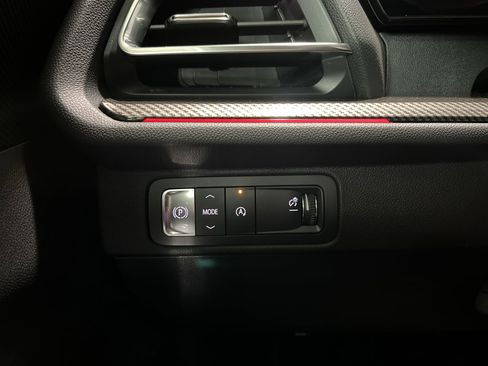 New 2026 Chevrolet Traverse High Country w/ LPO, Floor Liner Package FWD image 32