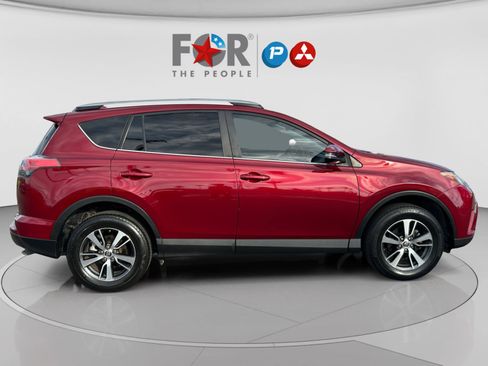 Used 2018 Toyota RAV4 XLE w/ Plus Extra Value Package image 6