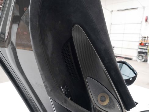 Used 2019 McLaren 600LT RWD image 19