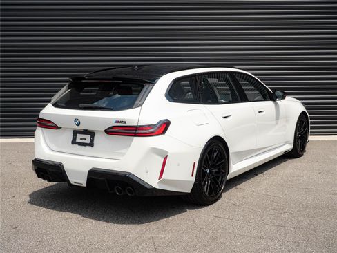 Used 2026 BMW M5 Touring w/ M Driver's Package AWD/4WD image 27