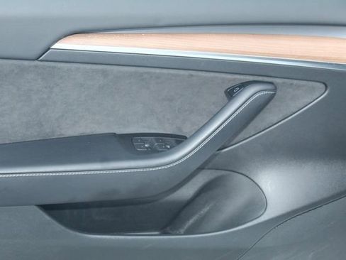 Used 2022 Tesla Model 3 Long Range image 22