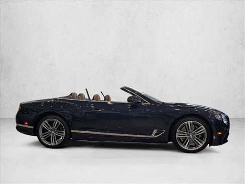 Used 2023 Bentley Continental GT Mulliner image 4