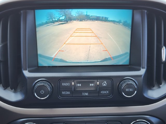 Used 2017 Chevrolet Colorado Z71 AWD/4WD image 18