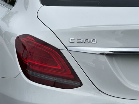 Certified 2021 Mercedes-Benz C 300 Sedan w/ Premium Package image 33