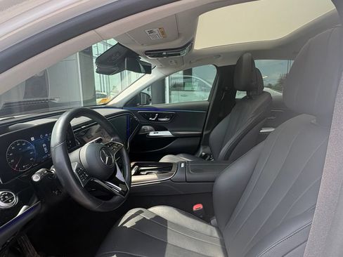 Used 2024 Mercedes-Benz E 350 4MATIC Sedan image 11