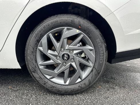 New 2026 Hyundai Elantra Blue image 19