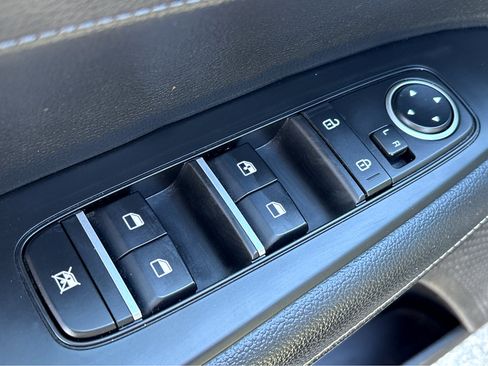 Used 2022 Kia Forte GT-Line w/ GT-Line Premium Package image 17