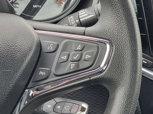 Used 2019 Chevrolet Cruze LT image 31