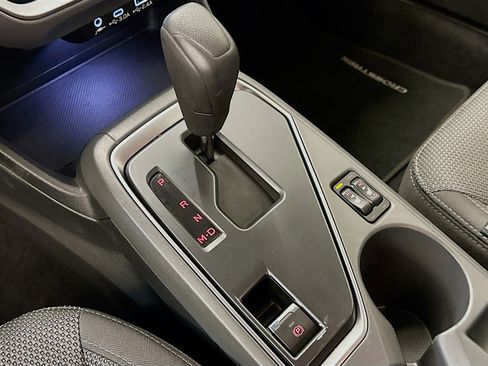 Used 2024 Subaru Crosstrek 2.0i Premium image 24