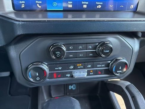Used 2022 Ford Bronco Outer Banks AWD/4WD image 18