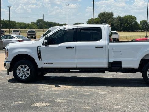 Used 2024 Ford F350 XLT w/ 360-Degree Camera Package AWD/4WD image 6