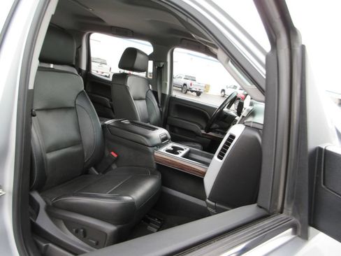 Used 2018 GMC Sierra 1500 SLT AWD/4WD image 24