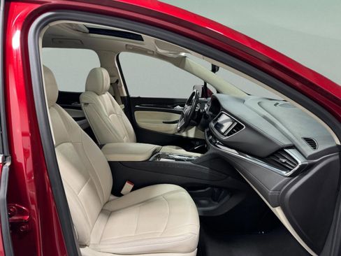 Used 2022 Buick Enclave Premium w/ Experience Buick Package image 21