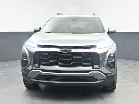 New 2026 Chevrolet Equinox ACTIV w/ Convenience Package III AWD/4WD image 3