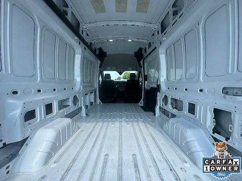 Used 2025 Ford Transit 250 148 High Roof RWD image 19