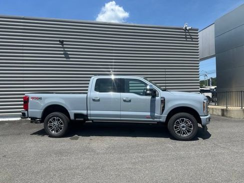 New 2026 Ford F250 Platinum w/ Platinum Plus Package AWD/4WD image 2