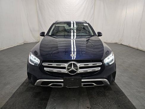 Used 2022 Mercedes-Benz GLC 300 4MATIC w/ Premium Package Lite image 2