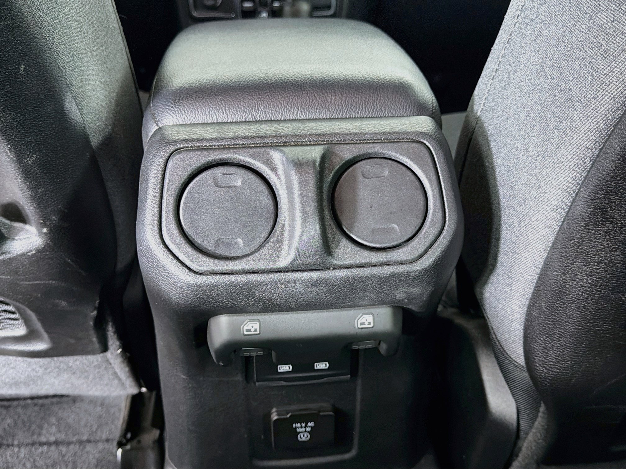 Used 2025 Jeep Wrangler Unlimited Rubicon AWD/4WD image 25