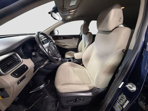 Used 2017 Kia Sorento FWD w/ LX Convenience Package image 22