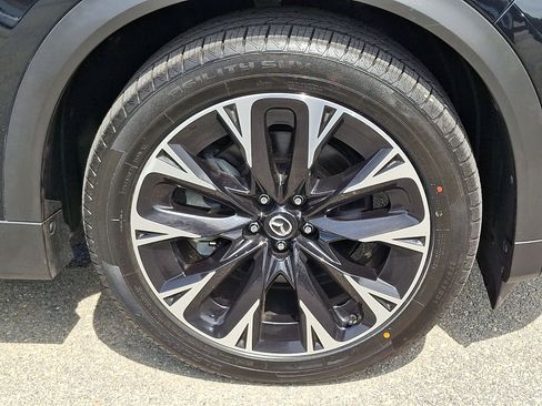 Used 2024 MAZDA CX-90 Plug-In Hybrid w/ Premium Pkg AWD/4WD image 8