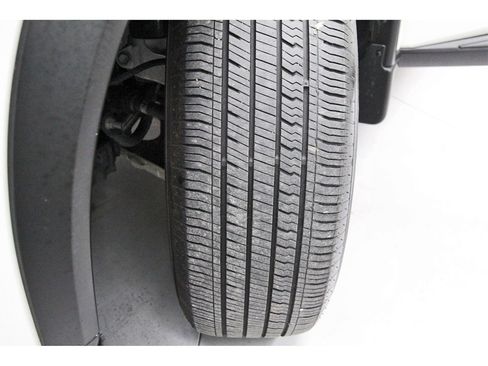 Certified 2022 Nissan Rogue SV w/ SV Premium Package image 29