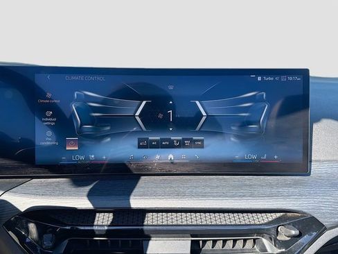 Certified 2025 BMW 430i Convertible image 33