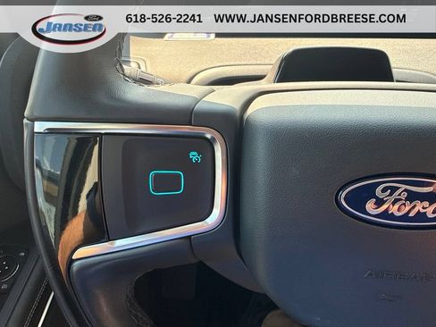Used 2025 Ford Expedition Platinum AWD/4WD image 18
