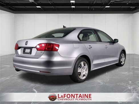 Used 2014 Volkswagen Jetta SE image 8