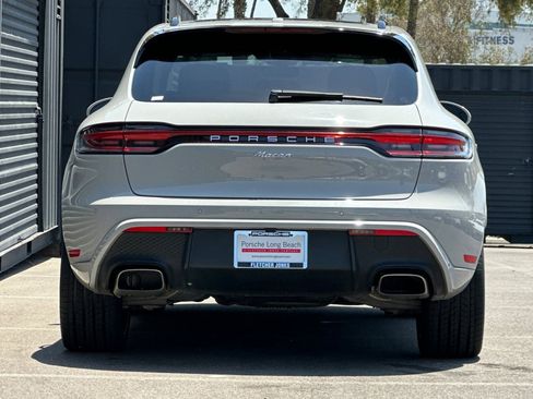 Certified 2024 Porsche Macan AWD/4WD image 7