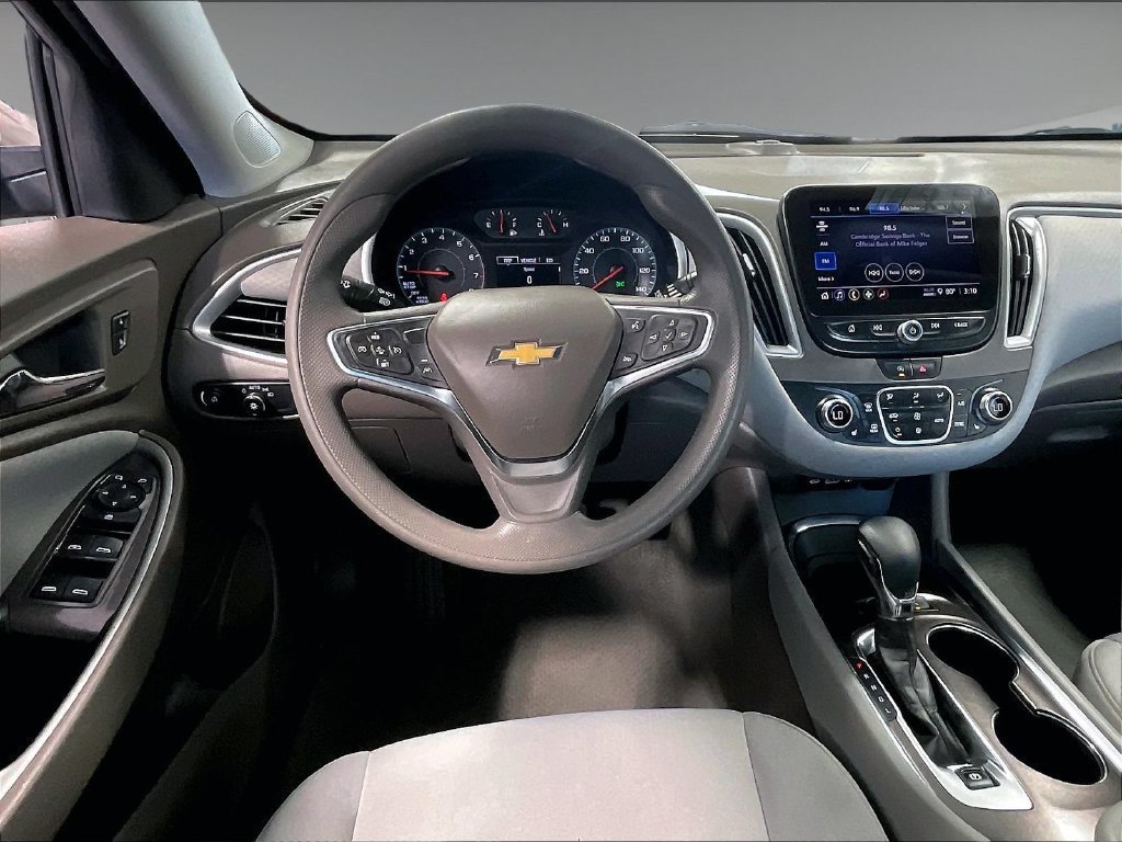Used 2024 Chevrolet Malibu LT FWD image 17
