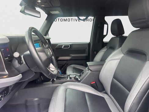 Used 2023 Ford Bronco Black Diamond w/ Sasquatch Package image 24