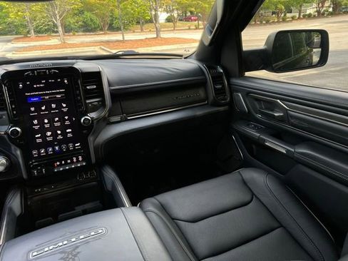 Used 2019 RAM 1500 Limited RWD image 29