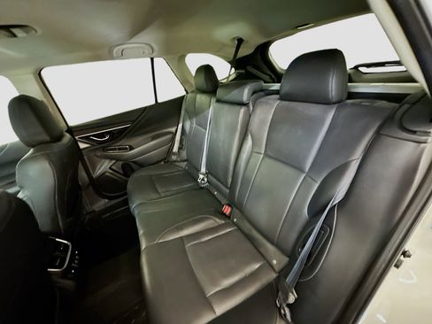 Used 2021 Subaru Outback Limited w/ Popular Package #2 image 30