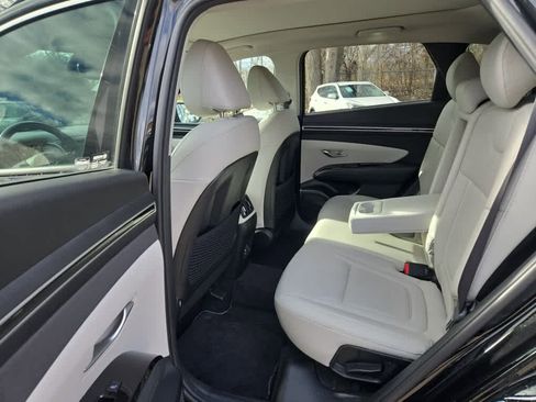 Used 2023 Hyundai Tucson Limited w/ Cargo Package image 9