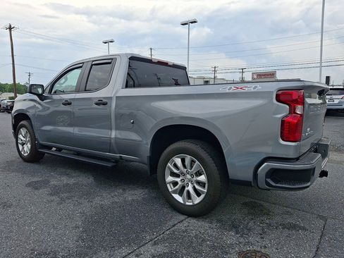 Used 2023 Chevrolet Silverado 1500 Custom AWD/4WD image 4