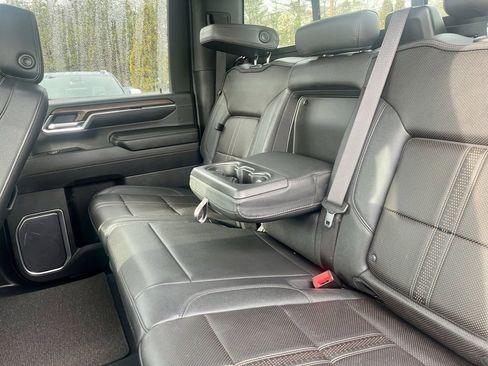 Used 2024 Chevrolet Silverado 2500 High Country w/ High Country Premium Package image 30