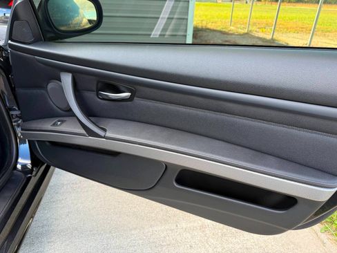 Used 2011 BMW 335is Convertible image 33