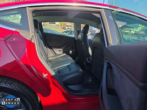 Used 2019 Tesla Model 3 Standard Range Plus image 49