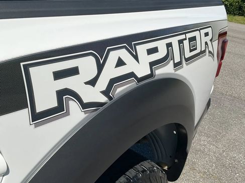 Used 2018 Ford F150 Raptor w/ Equipment Group 801A Mid AWD/4WD image 15