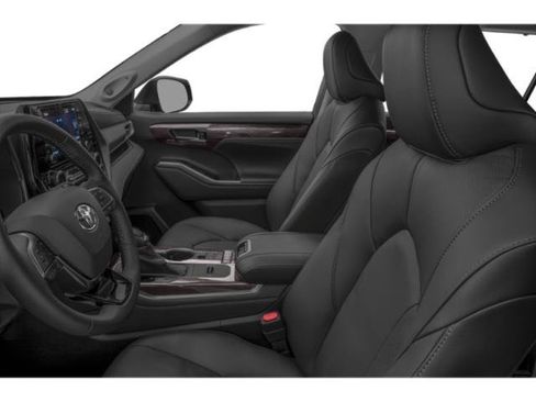 Certified 2021 Toyota Highlander Limited AWD/4WD image 9