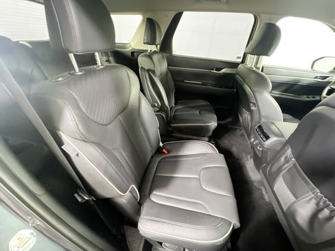 Used 2023 Hyundai Palisade SEL w/ Cargo Package image 26