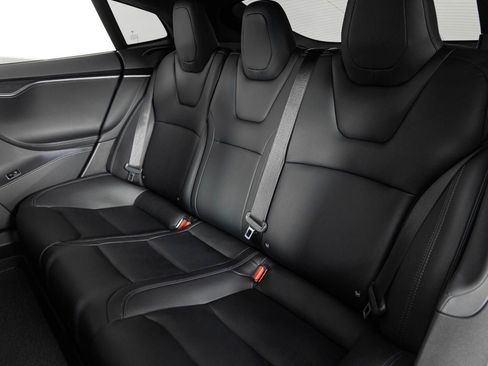 Used 2020 Tesla Model S Long Range image 16