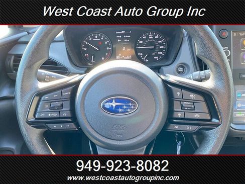 Used 2025 Subaru Crosstrek 2.0i image 16