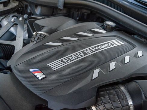 Used 2023 BMW X5 M w/ Executive Package image 34