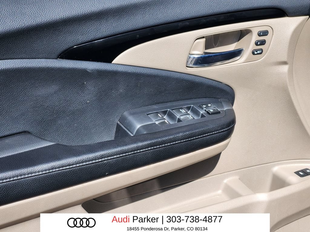 Used 2016 Honda Pilot Touring image 6