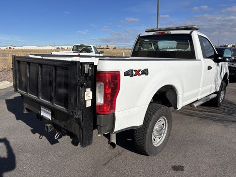 Used 2018 Ford F250 XL w/ Power Equipment Group image 7